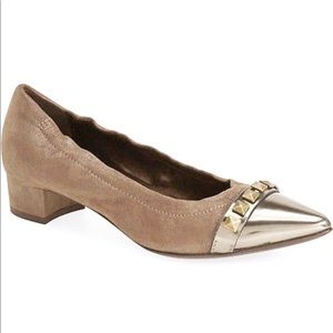 ATTILIO GIUSTI LEOMBRUNI Pyramid Stud Pointy Pumps